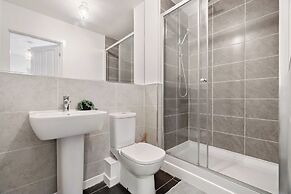 Cosy Retreat in Ashford - Great Location