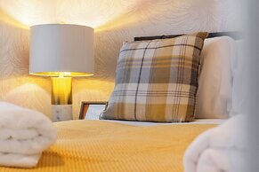 Cosy Retreat in Ashford - Great Location