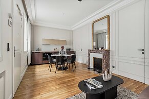 Elegant Apartment -1br/6p - Arc de Triomphe