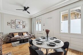 Elegant Apartment -1br/6p - Arc de Triomphe