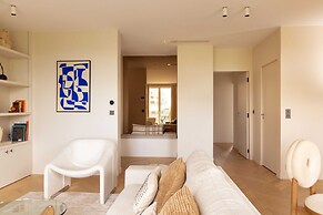 Luxurious Home in Paris for 6 People