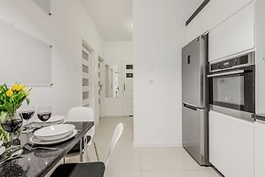 Lumina apart with parking in City Center