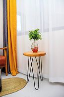 Lux Studio Jkia Airport View Suite