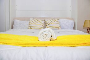 Lux Studio Jkia Airport View Suite