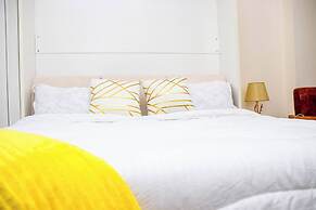 Lux Studio Jkia Airport View Suite