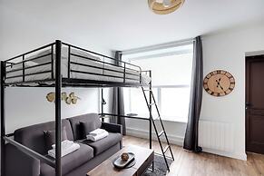 Spacious Studio in Cute Neighborhood