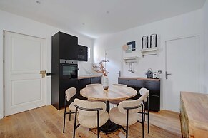 Private Terrace Apartment -1bdr/ 6p-sacra-ca