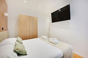 Private Terrace Apartment -1bdr/ 6p-sacra-ca