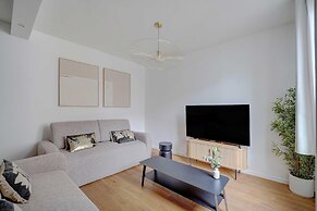 Private Terrace Apartment -1bdr/ 6p-sacra-ca