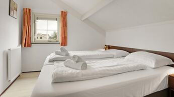 Inviting Holiday Home on the Water