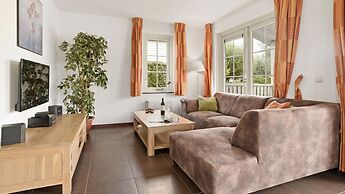 Inviting Holiday Home on the Water