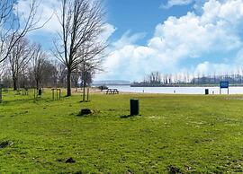 Lovely Holiday Home on Water With Garden
