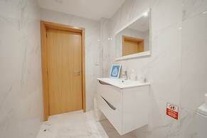 Pool Cinema Villa by Vacationy