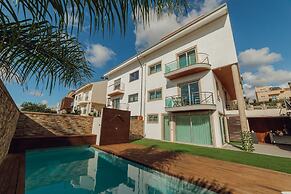 Pool Cinema Villa by Vacationy