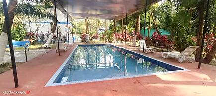 Dom Pedros Haven Resort - Tranquil Retreat by the Sea