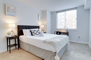 Cozy Apartment Near Ballston Metro