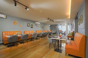 Hotel Sky View - Zirakpur, Chandigarh