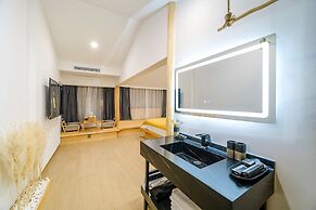 Big Tree Guesthouse