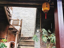 Big Tree Guesthouse