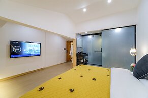 Big Tree Guesthouse