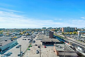 Bright Suites Finch West by GLOBALSTAY