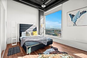 Bright Suites Finch West by GLOBALSTAY