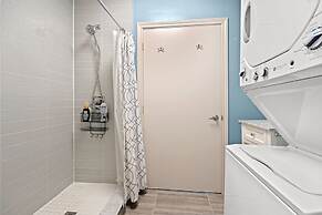 Bright Suites Finch West by GLOBALSTAY