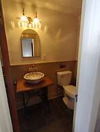 Iron Rail Inn