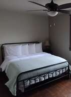 Iron Rail Inn