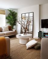 Notting Hill Mews House Sleeps 8