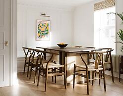 Notting Hill Mews House Sleeps 8