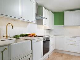 Notting Hill Mews House Sleeps 8