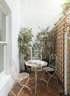 Notting Hill Holland Park 2 Bed