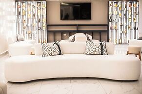 Lovera Hotel
