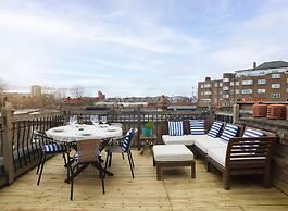 Sunny Roof Terrace Barons Court Sleeps 4-6