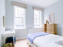 West End Drury Lane Modern 3 Bedroom Apt