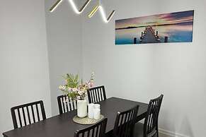 Manchester City Oasis - Spacious 5 Bedroom House