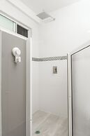 Best Location Airport & Embassy Access