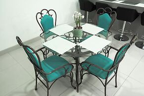 Best Location Airport & Embassy Access