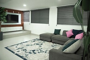 Best Location Airport & Embassy Access