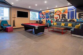 Tru By Hilton Commerce