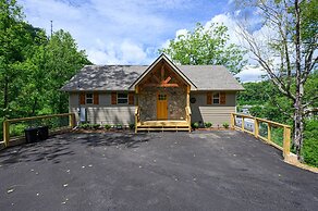 Stunning 4 4 Cabin Hot Tub Amazing Views