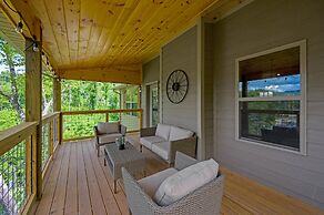 Stunning 4 4 Cabin Hot Tub Amazing Views