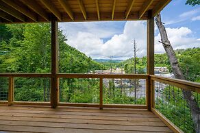 Stunning 4 4 Cabin Hot Tub Amazing Views