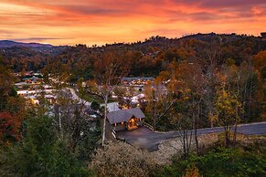 Stunning 4 4 Cabin Hot Tub Amazing Views