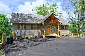 Stunning 4 4 Cabin Hot Tub Amazing Views