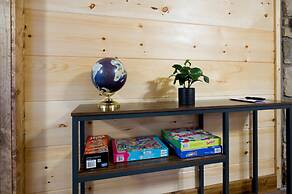 Stunning 4 4 Cabin Hot Tub Amazing Views