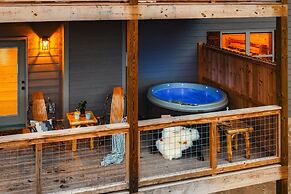 Stunning 4 4 Cabin Hot Tub Amazing Views