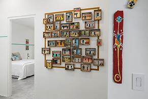 Modern Trestrapi Beach Villa 8 bed 8 Bath 2 Pools