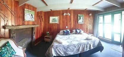 Blackfern Lodge